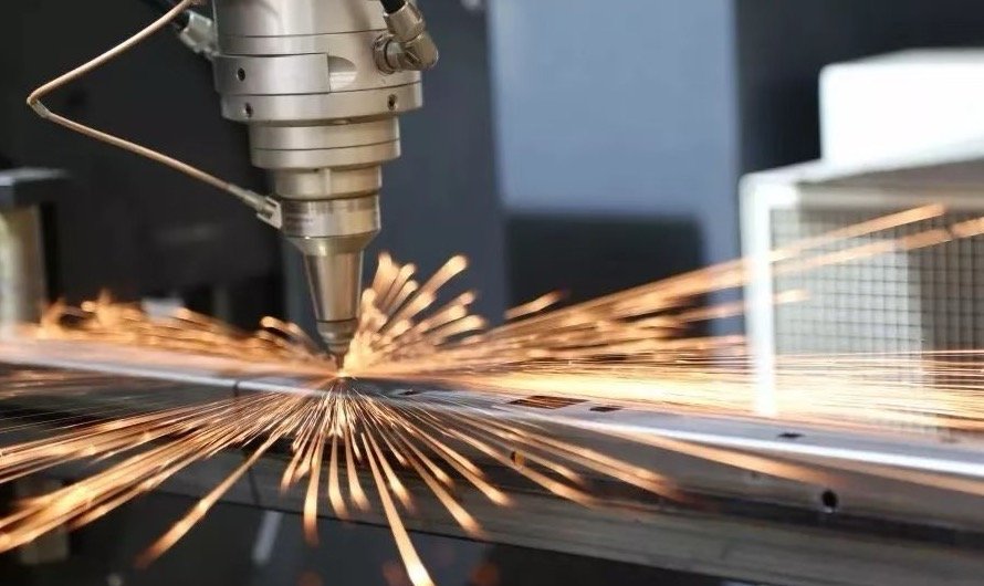 huade-sheet-metal-laser-cutting.jpg